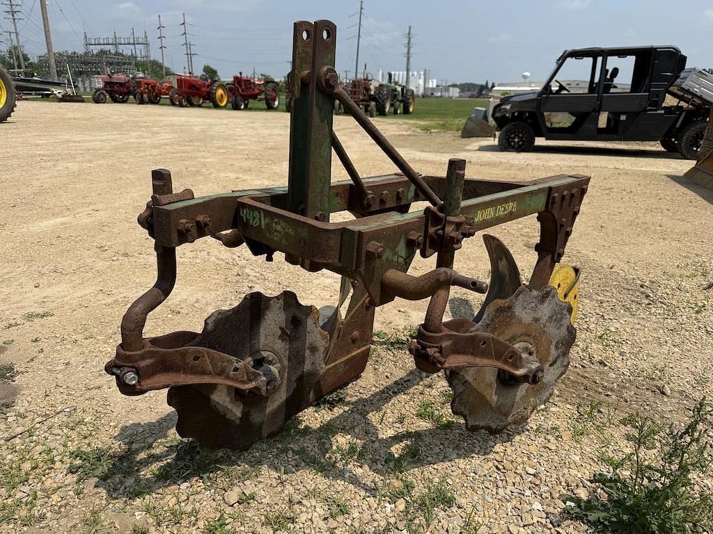 Image of John Deere 412 Primary image
