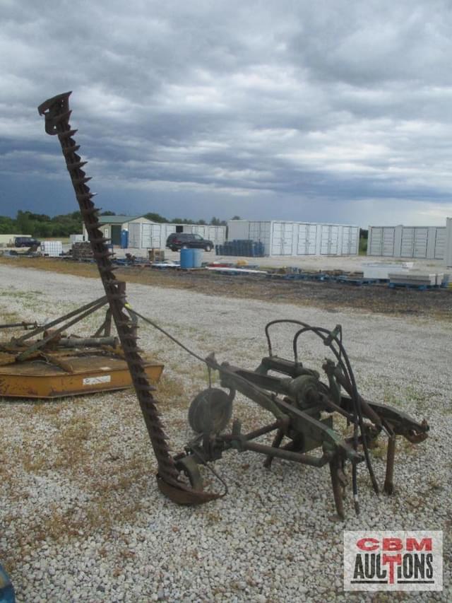 Image of John Deere No. 8 equipment image 2