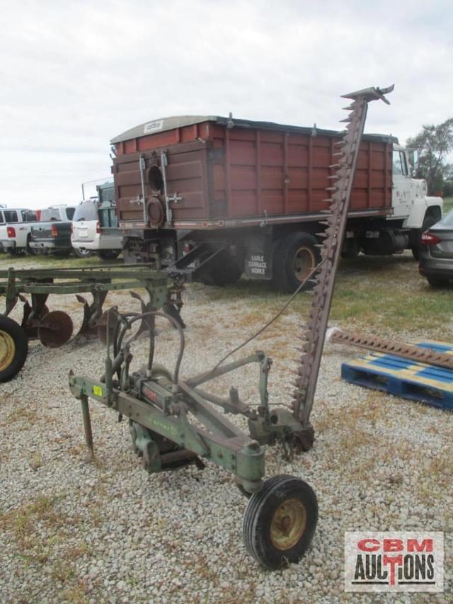 Image of John Deere No. 8 equipment image 4