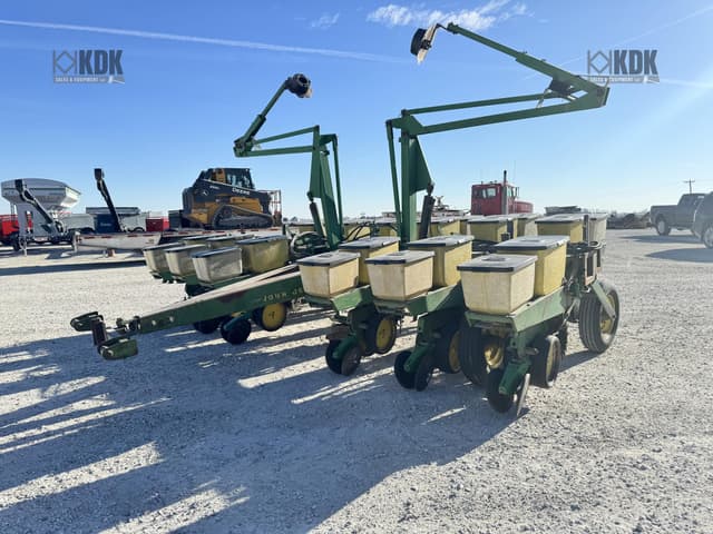 Image of John Deere P7000 equipment image 3