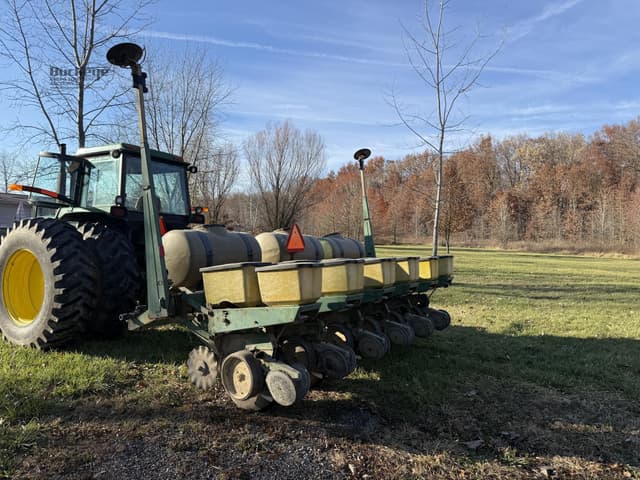 Image of John Deere P7000 equipment image 2