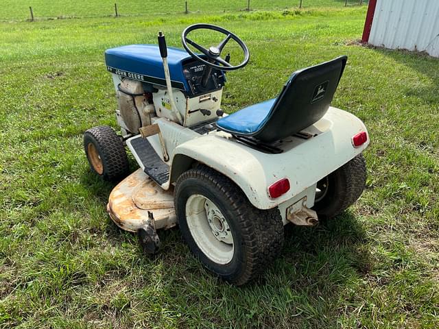 Image of John Deere 112 equipment image 2