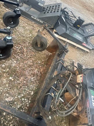 Image of John Deere PR84B equipment image 1