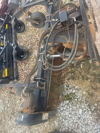 Image of John Deere PR84B equipment image 2