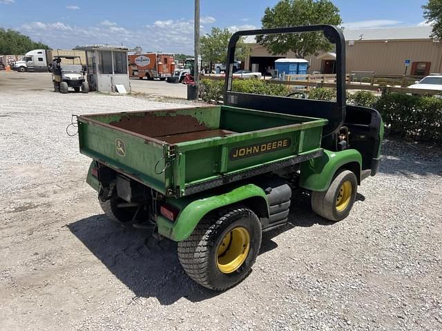 Image of John Deere 2020A equipment image 2