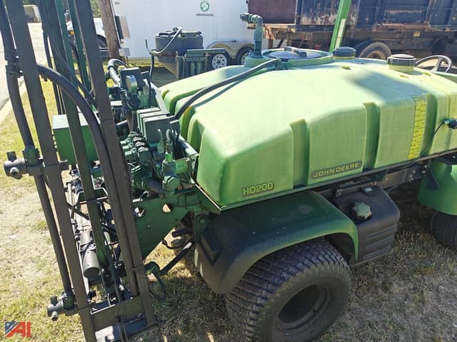 Image of John Deere Pro Gator equipment image 4