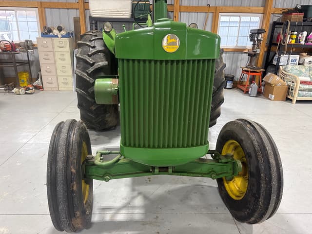 Image of John Deere R equipment image 2