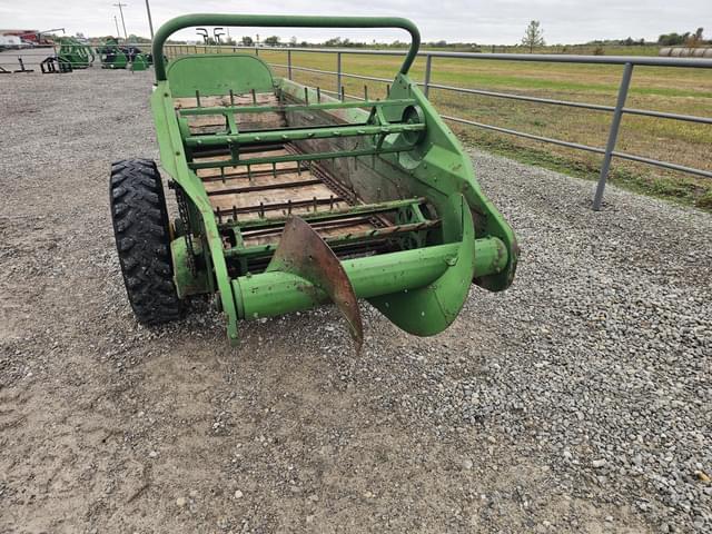 Image of John Deere R equipment image 4