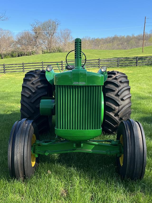 Image of John Deere R equipment image 1