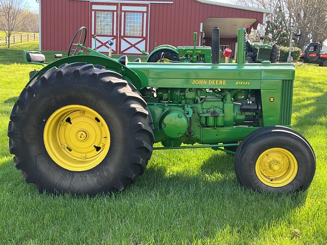 Image of John Deere R equipment image 3