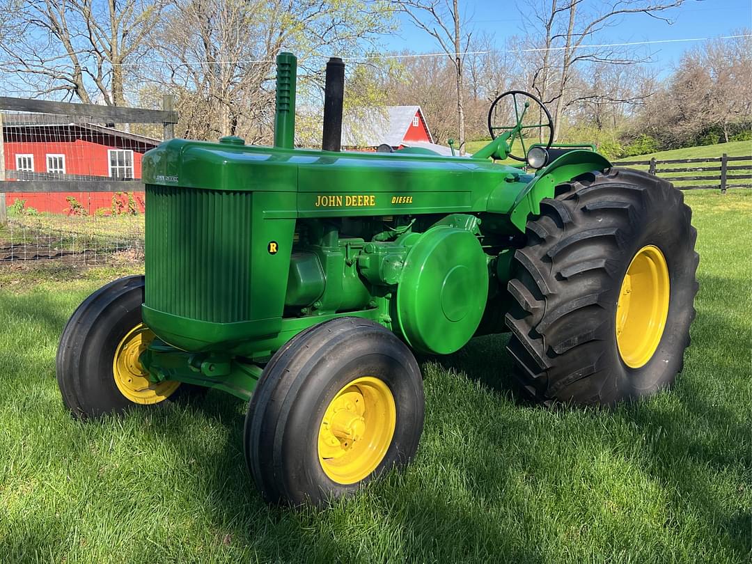 Image of John Deere R Primary image