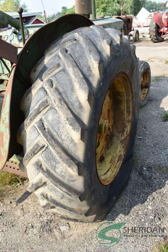 Image of John Deere R equipment image 4