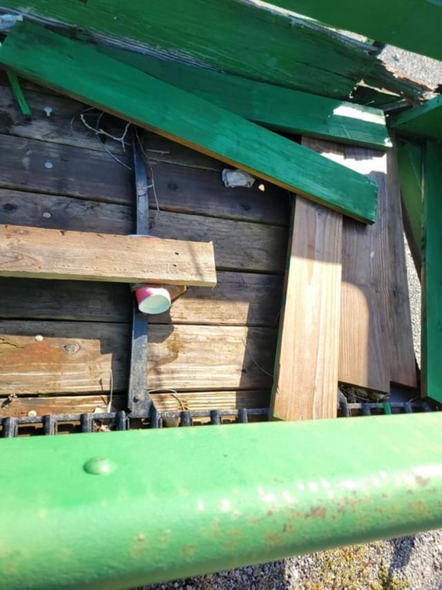 Image of John Deere R equipment image 4