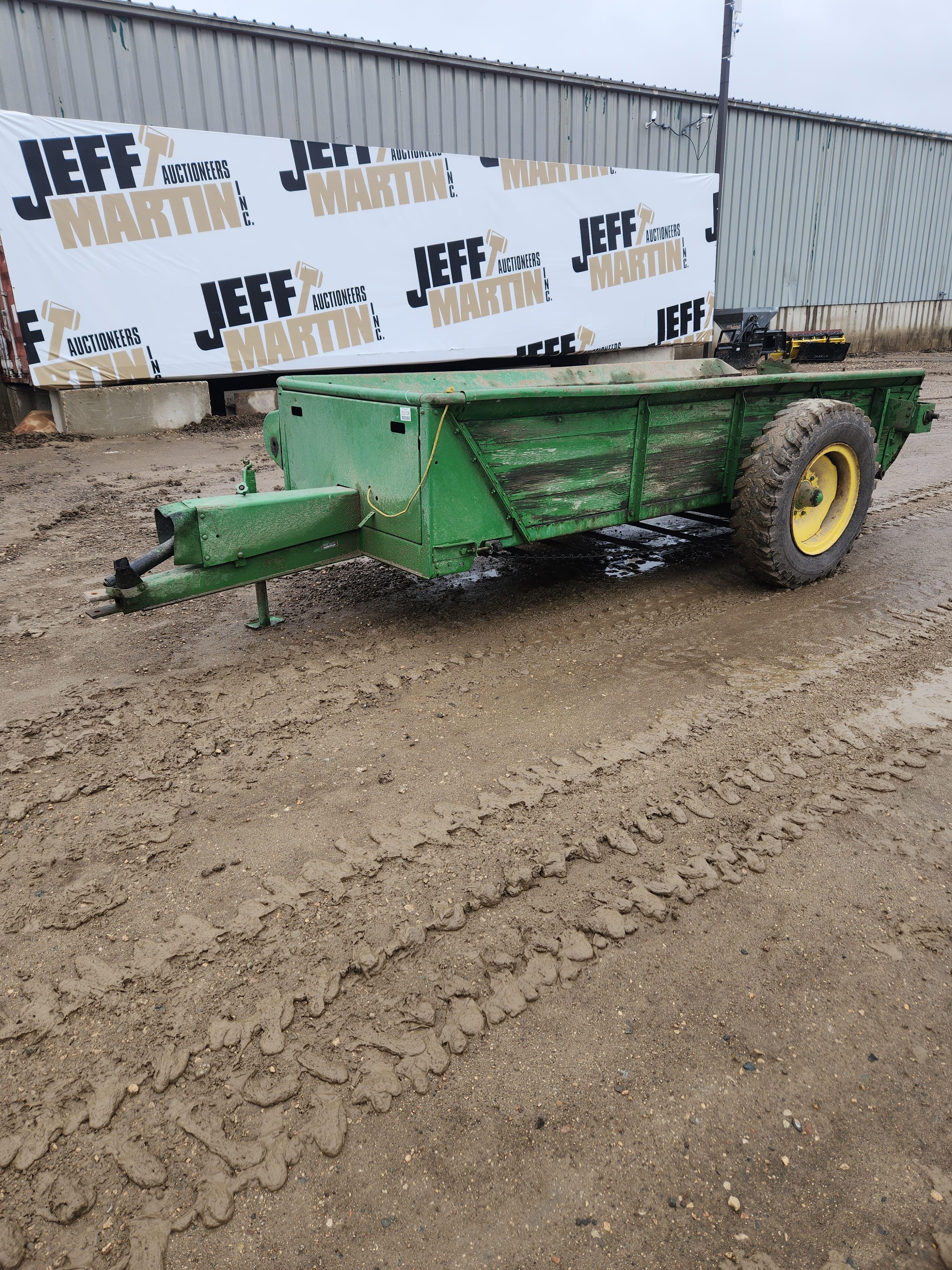 Main image John Deere R