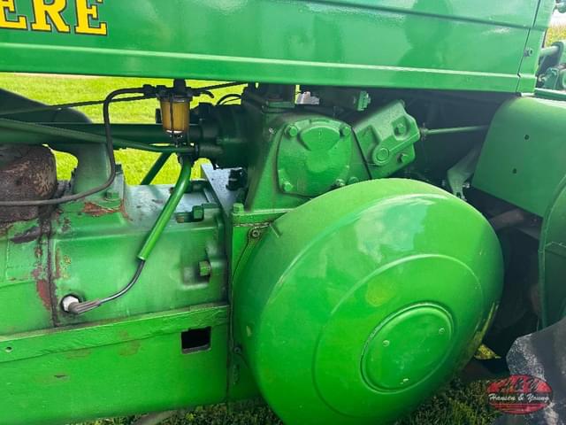 Image of John Deere R equipment image 2