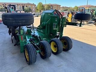 Image of John Deere R15 equipment image 4