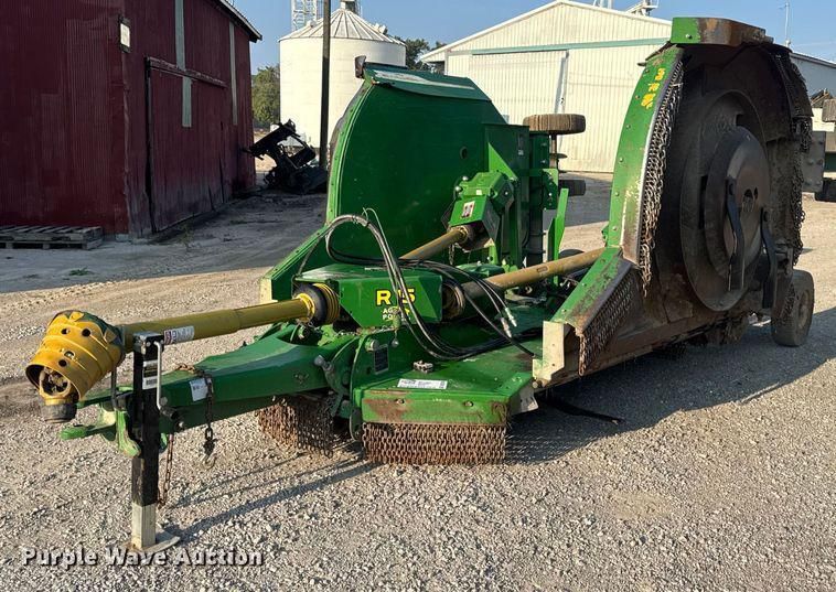 John Deere R15 Equipment Image0
