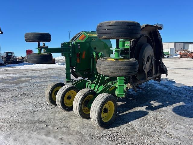 Image of John Deere R15 equipment image 4