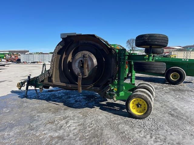 Image of John Deere R15 equipment image 1