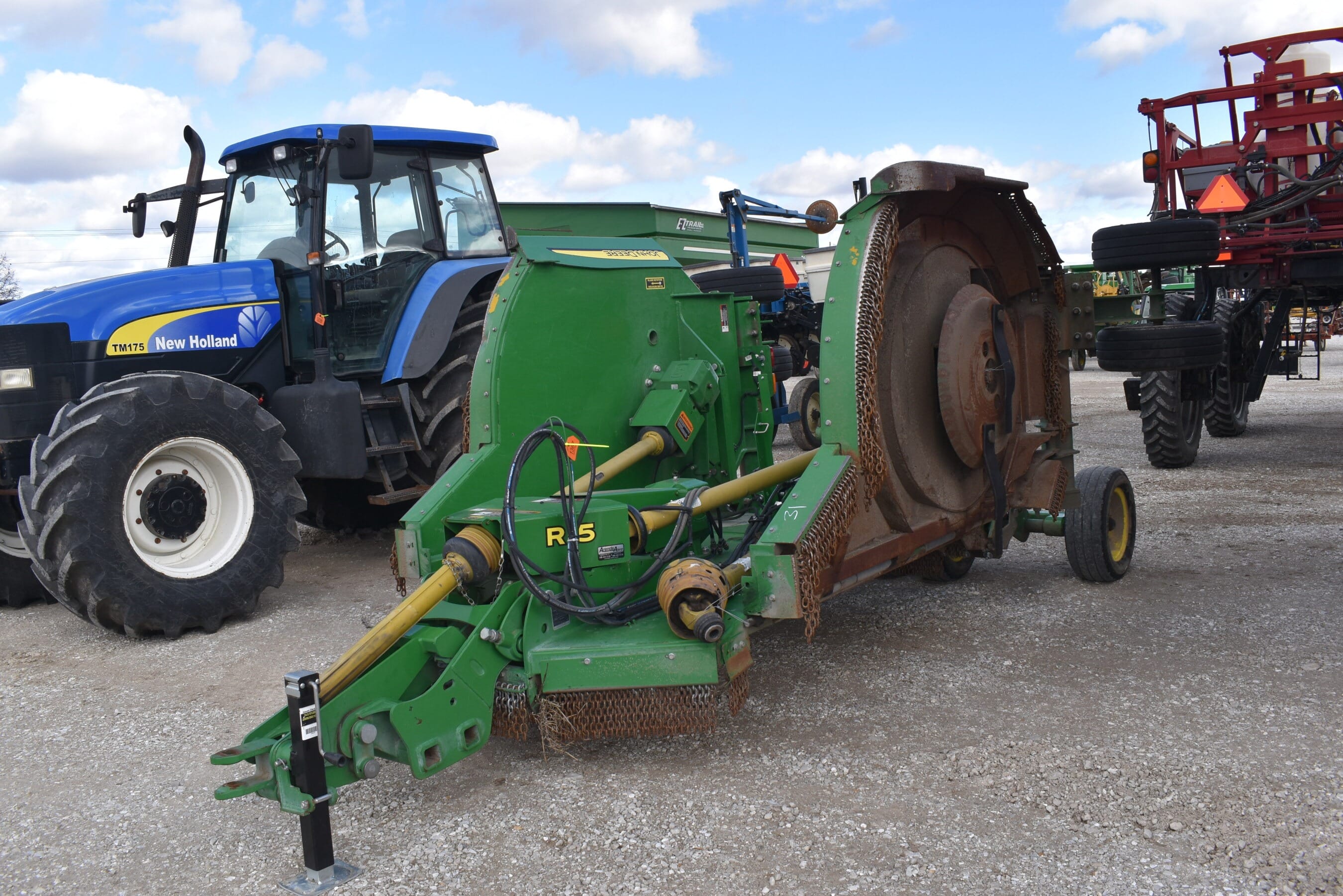 John Deere R15 Equipment Image0