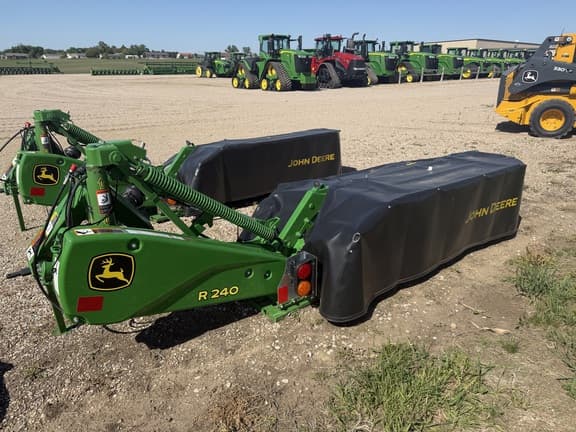 Image of John Deere R240 Image 0