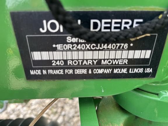 Image of John Deere R240 equipment image 4