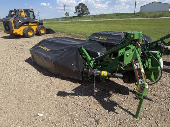 Image of John Deere R240 Image 1