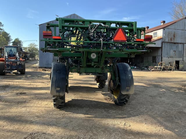 Image of John Deere R4023 equipment image 3