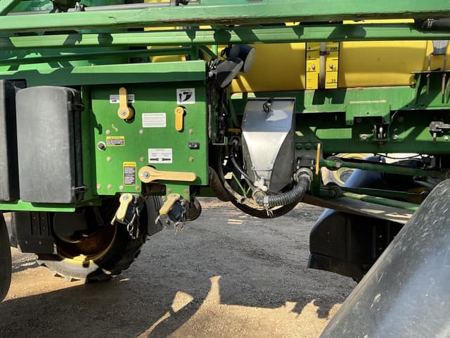 Image of John Deere R4023 equipment image 2