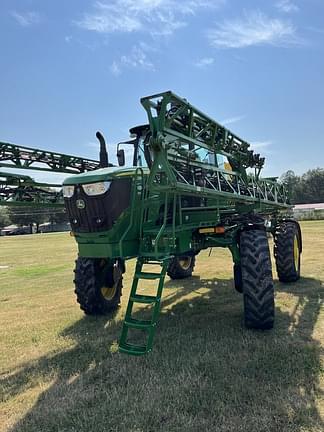 Image of John Deere R4023 equipment image 1