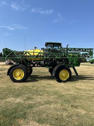 Image of John Deere R4023 equipment image 4