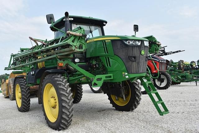 Image of John Deere R4030 equipment image 3