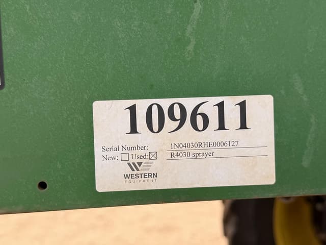 Image of John Deere R4030 equipment image 2