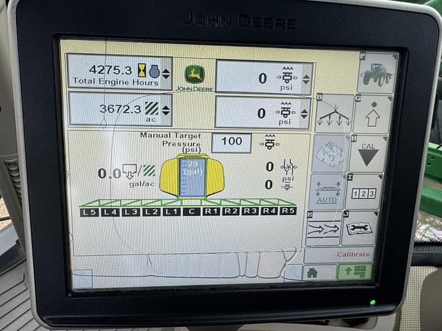 Image of John Deere R4030 equipment image 4