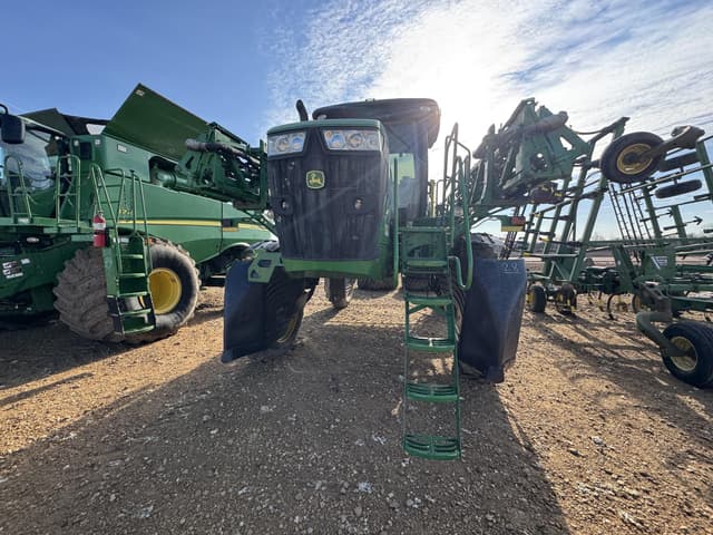 Image of John Deere R4030 equipment image 3