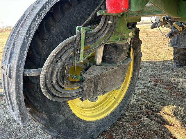 Image of John Deere R4038 equipment image 4