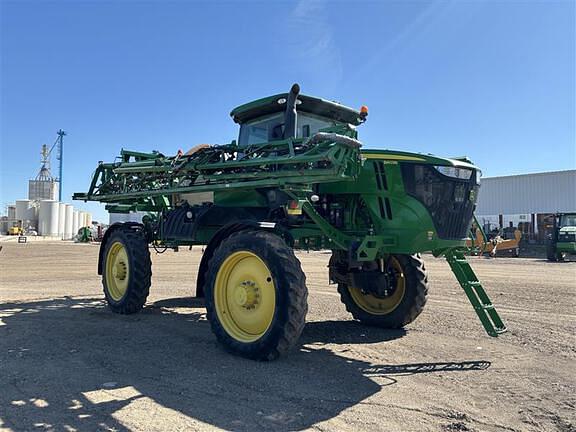 Image of John Deere R4038 equipment image 1