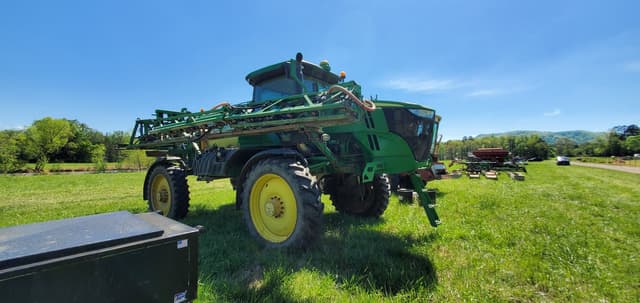 Image of John Deere R4038 equipment image 2
