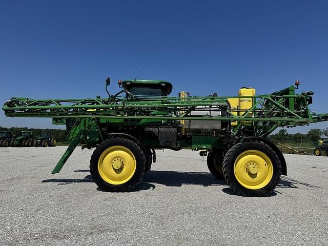 Image of John Deere R4038 equipment image 2