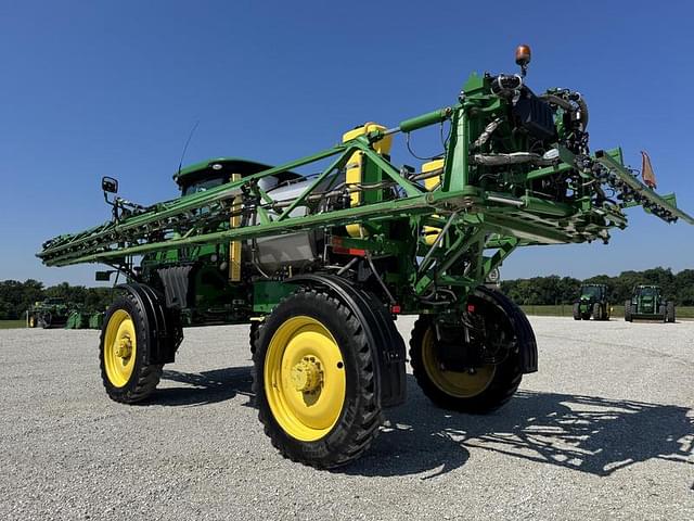 Image of John Deere R4038 equipment image 3