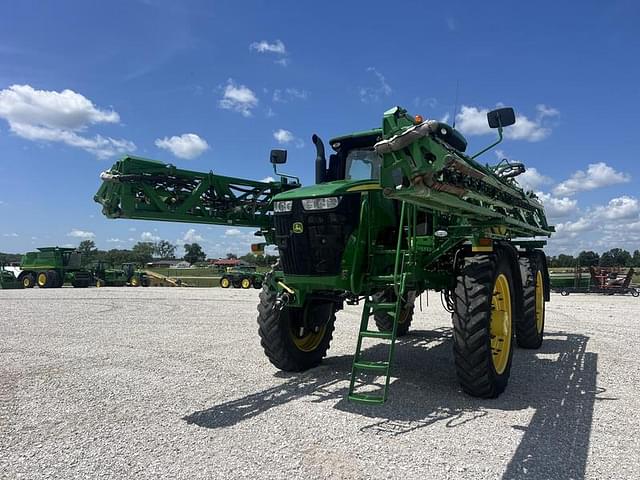 Image of John Deere R4038 equipment image 1