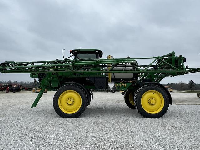 Image of John Deere R4038 equipment image 2