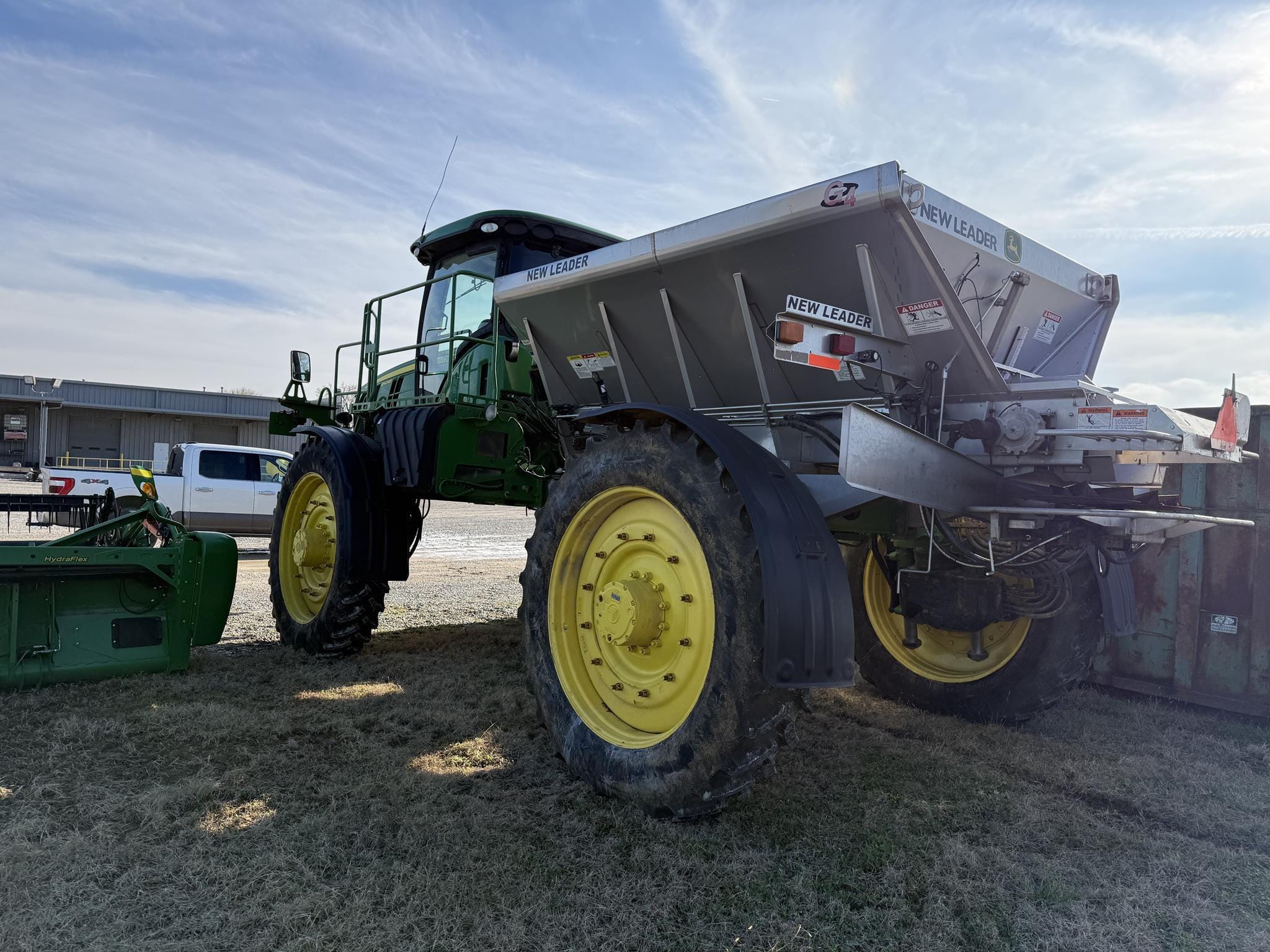 John Deere R4045 Equipment Image0