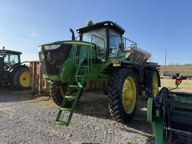Image of John Deere R4045 equipment image 1