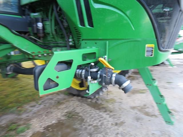 Image of John Deere R4045 equipment image 3