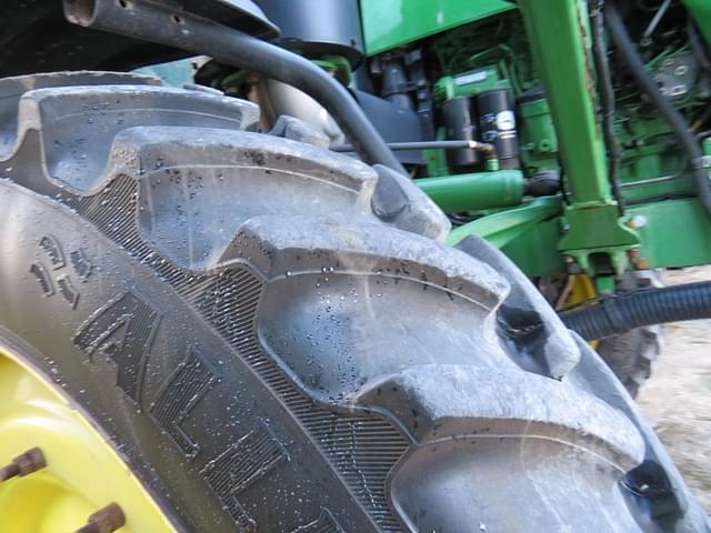 Image of John Deere R4045 equipment image 4