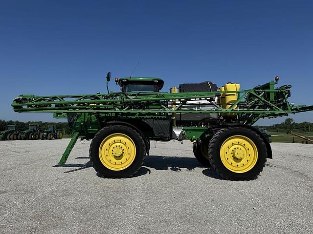 Image of John Deere R4045 equipment image 3