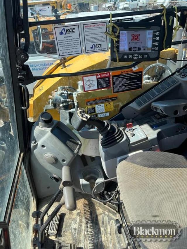 Image of John Deere 85G equipment image 1