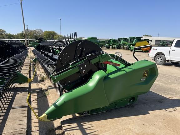 Image of John Deere RD30F equipment image 1