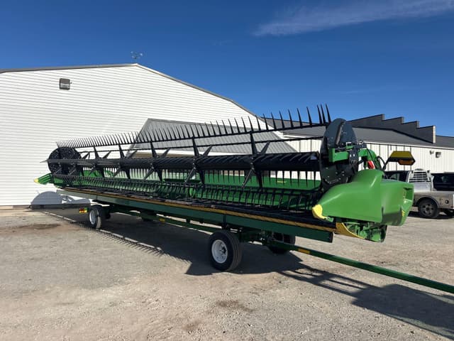 Image of John Deere RD35F equipment image 1